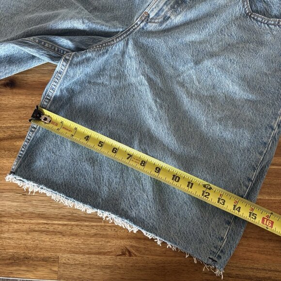 Abercrombie & Fitch Curve Love Mid Rise The A&F Jort Shorts Raw Hem Women’s 32 - Picture 3 of 16